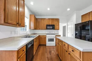 532 Autumn Shore Dr, Lawrenceville, GA 30044 - Photo 9