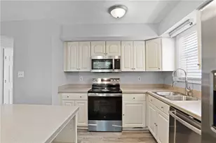 4556 Coopers Creek Pl SE, Smyrna, GA 30082 - Photo 13