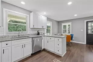 742 Mountain View Dr, Stone Mountain, GA 30083 - Photo 17