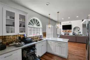 3801 Cherry Ridge Blvd, Decatur, GA 30034 - Photo 11