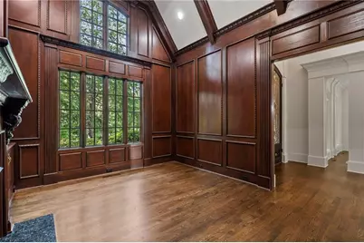 989 Middle Fork Trail, Suwanee, GA 30024 - Photo 5