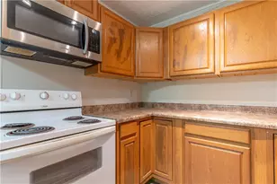 60 Laurie Ln, Covington, GA 30016 - Photo 9