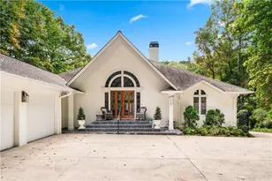 955 E Lake Dr, Gainesville, GA 30506 - Photo 5