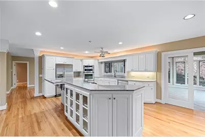 955 E Lake Drive, Gainesville, GA 30506 - Photo 33