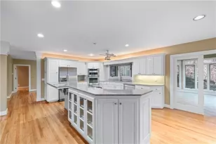 955 E Lake Dr, Gainesville, GA 30506 - Photo 33