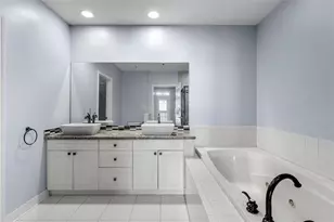 50 Biscayne Dr NW, Atlanta, GA 30309 - Photo 25