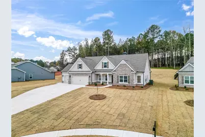 744 Belle Vista, Monroe, GA 30656 - Photo 1