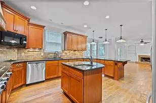 6865 N Creekside Point, Cumming, GA 30041 - Photo 21