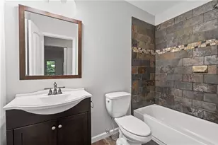 6865 N Creekside Point, Cumming, GA 30041 - Photo 47