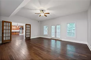 6865 N Creekside Point, Cumming, GA 30041 - Photo 39