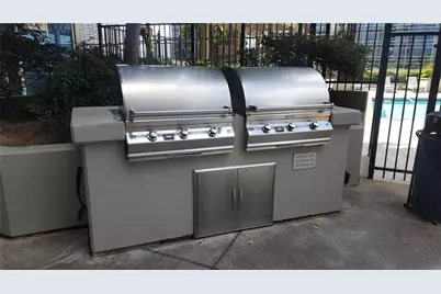 400 W Peachtree Street NW #1016, Atlanta, GA 30308 - Photo 19