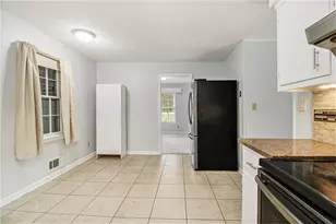 87 Grayson New Hope Rd, Grayson, GA 30017 - Photo 9