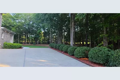 4828 Ardmore Lane, Hoschton, GA 30548 - Photo 5