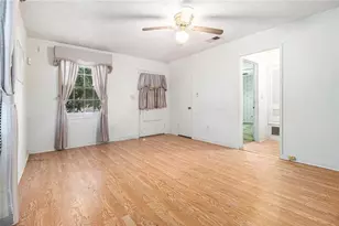 1750 Lisbon Dr SW, Atlanta, GA 30310 - Photo 5