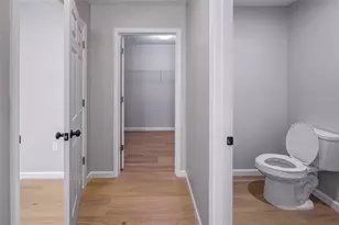 1063 Chapman Ln, Stone Mountain, GA 30088 - Photo 15