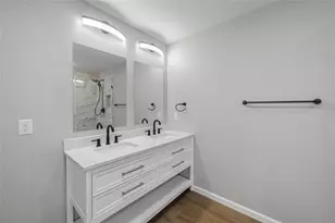 1063 Chapman Ln, Stone Mountain, GA 30088 - Photo 35