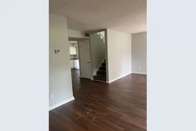 8588 Creekwood Way, Jonesboro, GA 30238 - Photo 9