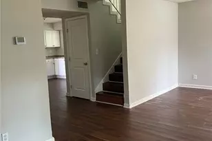 8588 Creekwood Way, Jonesboro, GA 30238 - Photo 9