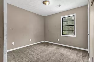 5477 Forest Pines Dr, Lithonia, GA 30058 - Photo 3