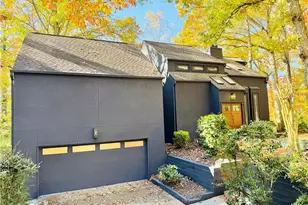 175 River Ct Pkwy, Atlanta, GA 30328 - Photo 9