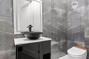 2401 Greenglade Rd NE, Atlanta, GA 30345 - Photo 33