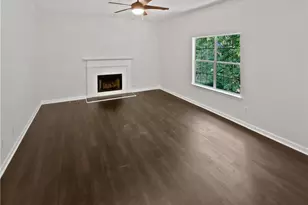 7045 Treeline Dr, Cumming, GA 30028 - Photo 13