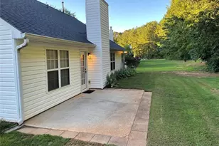 975 Grace Dr, Lawrenceville, GA 30043 - Photo 17