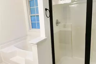 975 Grace Dr, Lawrenceville, GA 30043 - Photo 11