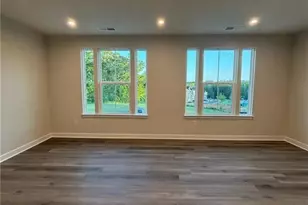 819 Woods Chapel Rd, Sugar Hill, GA 30518 - Photo 5