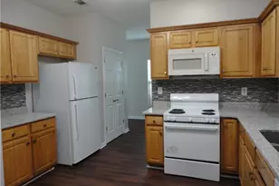 1715 Crestwell Ln SW, Grayson, GA 30017 - Photo 5