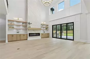 1090 Larosa Dr, Lawrenceville, GA 30043 - Photo 5