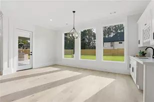 1090 Larosa Dr, Lawrenceville, GA 30043 - Photo 13