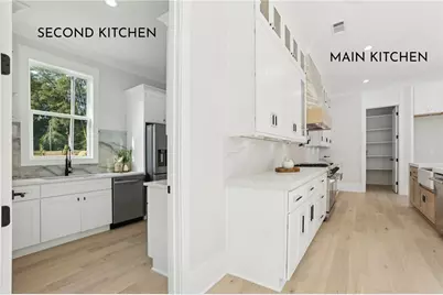 1090 Larosa Drive, Lawrenceville, GA 30043 - Photo 7