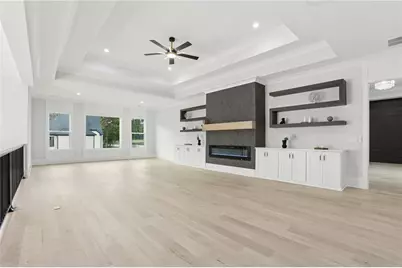 1090 Larosa Drive, Lawrenceville, GA 30043 - Photo 23