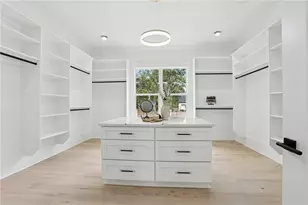 1090 Larosa Dr, Lawrenceville, GA 30043 - Photo 23