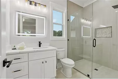 1090 Larosa Drive, Lawrenceville, GA 30043 - Photo 27