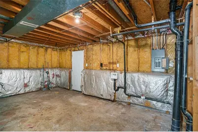 2039 Raintree, Lithonia, GA 30058 - Photo 15