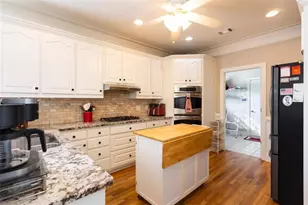 1805 Wesleyan Ln, Loganville, GA 30052 - Photo 17