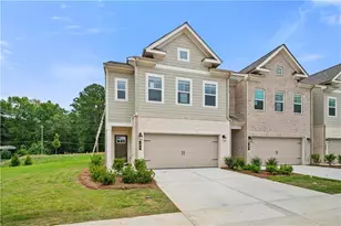 192 Abbotts Crossing Circle, Conyers, GA 30094 - Photo 3
