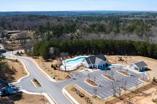 8212 Elkhorn Dr, Fairburn, GA 30213 - Photo 5