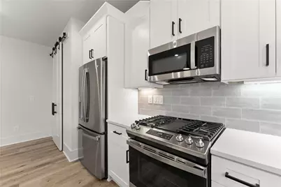 384 Forrest Avenue, Gainesville, GA 30501 - Photo 17