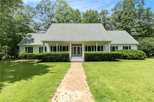 435 Mapledale Trail, Sharpsburg, GA 30277 - Photo 1