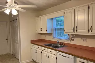 995 Old Spring Way, Sugar Hill, GA 30518 - Photo 13