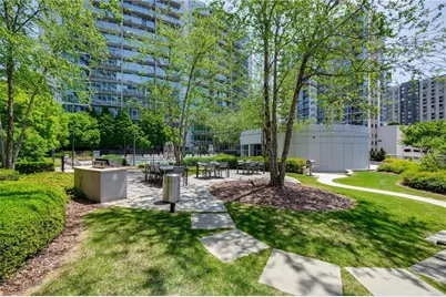 44 Peachtree Place NE #1924, Atlanta, GA 30309 - Photo 33