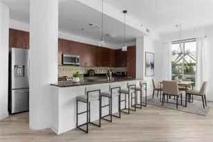 711 Cosmopolitan Dr, Atlanta, GA 30324 - Photo 9
