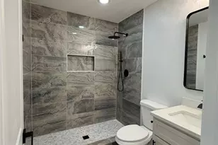 530 Park Valley Dr, Atlanta, GA 30318 - Photo 9