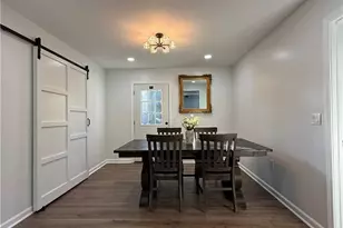 530 Park Valley Dr, Atlanta, GA 30318 - Photo 21