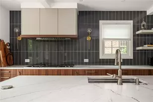 1751 N Pelham Rd NE, Atlanta, GA 30324 - Photo 15