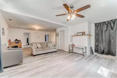 217 E Gibson Street E, Cedartown, GA 30125 - Photo 3