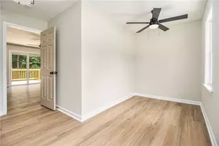 127 Lee Rd, Senoia, GA 30276 - Photo 9